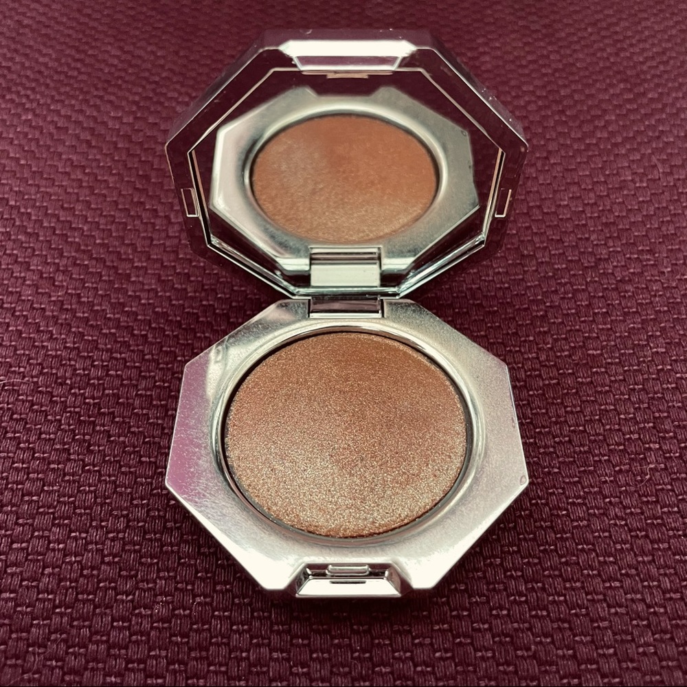fenty mini glitter bomb in fenty glow